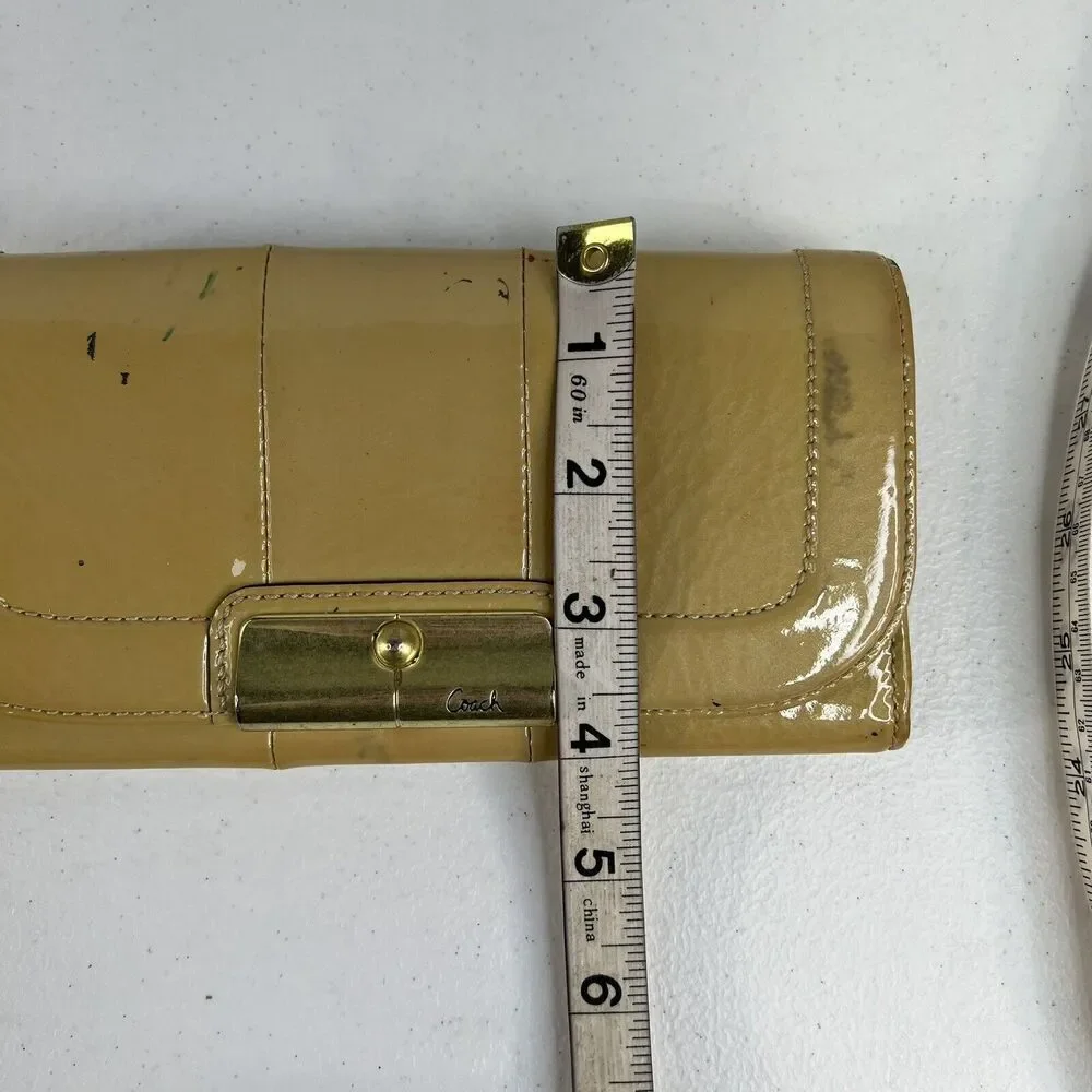 Coach Kristin Envelope Yellow Patent Leather‎ Flap Wallet Clutch ID Checkbook